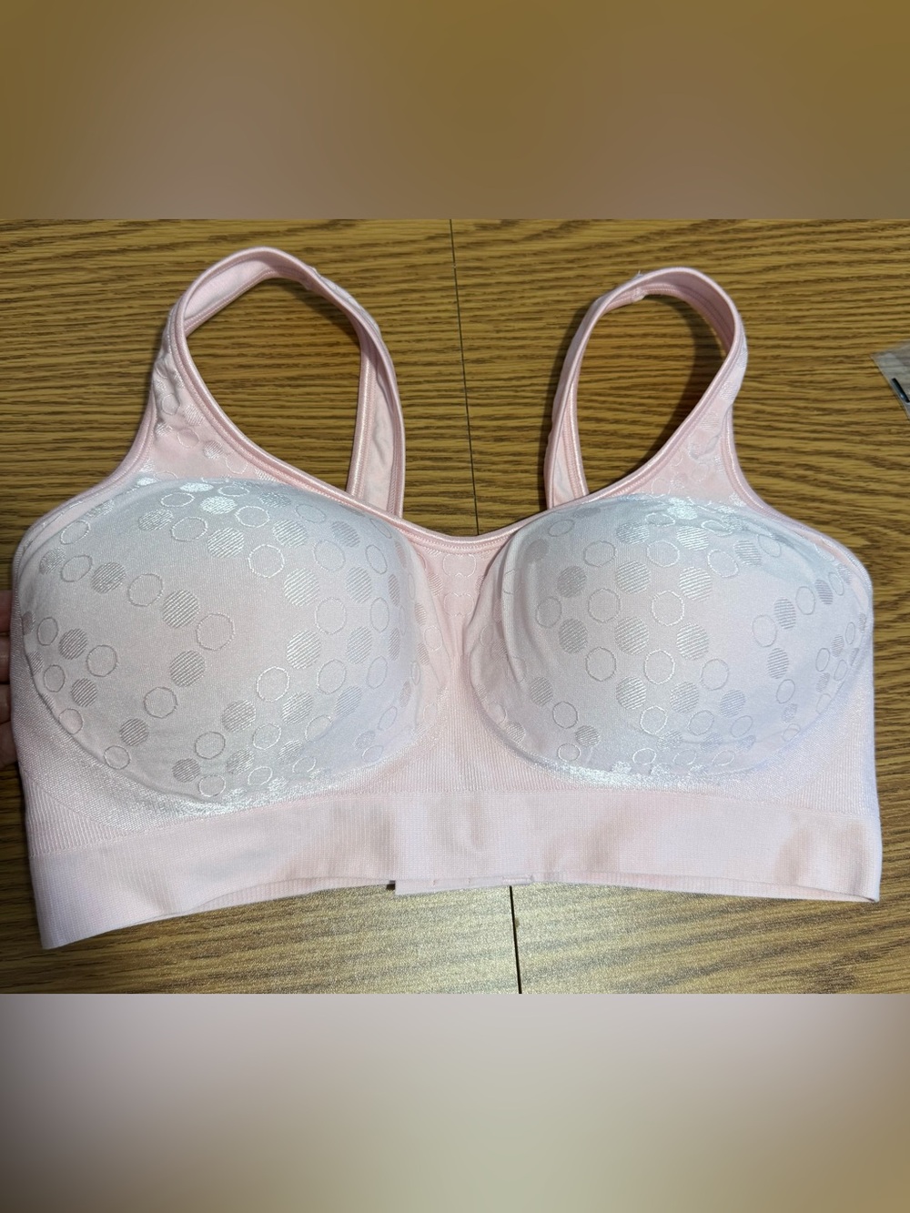 NWOT Bali Soft Bubble Gum Pink soft Molded Cups. No wire. Comfort Revolution